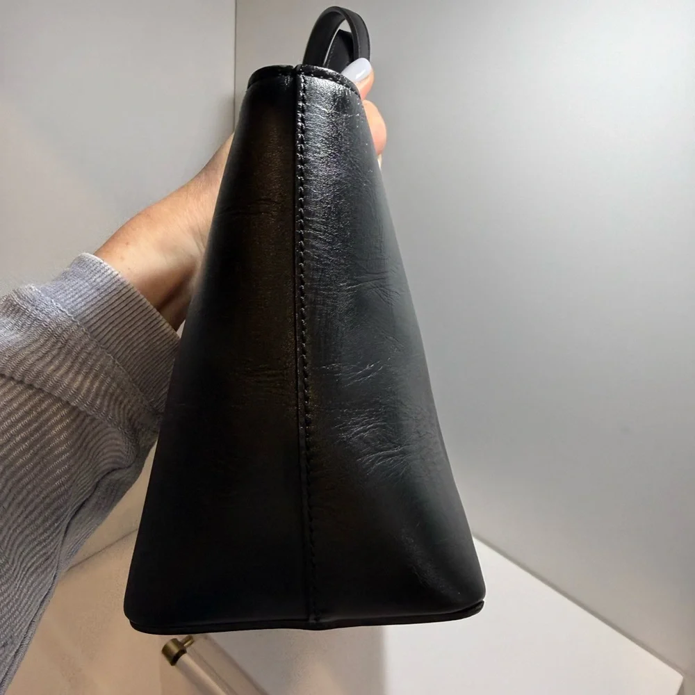 Burberry Black Leather with House Check Interior Handbag - Picture 5 of 11